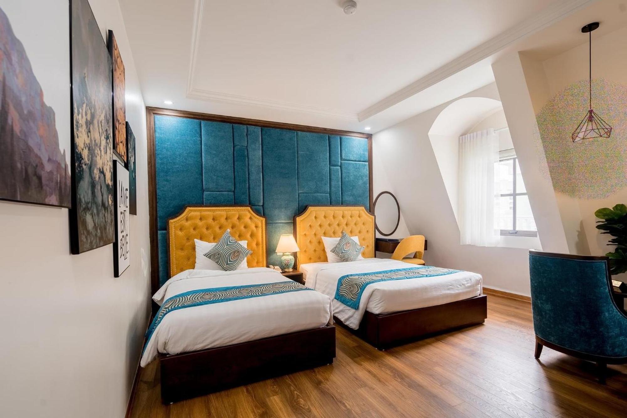 Paris Boutique Hotel Халонг Экстерьер фото