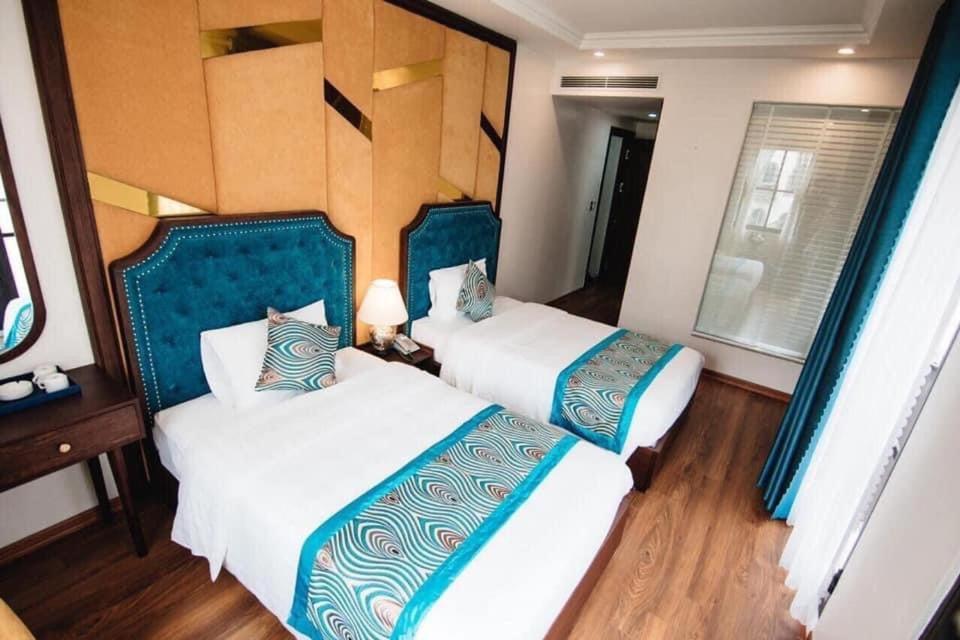 Paris Boutique Hotel Халонг Экстерьер фото