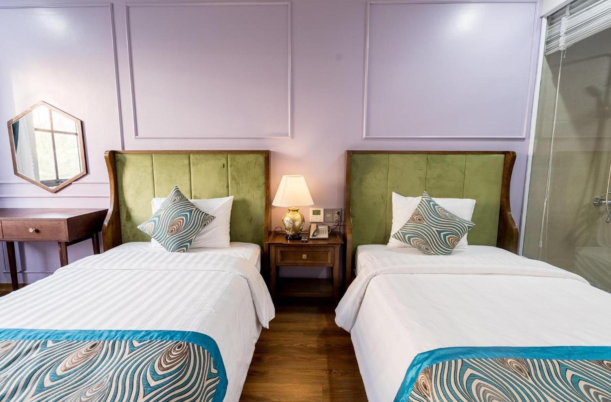 Paris Boutique Hotel Халонг Экстерьер фото